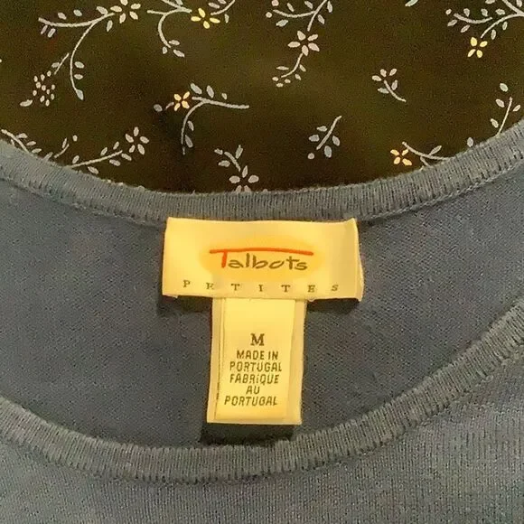 💙 Talbots Royal Blue Short Sleeve Sweater Size M (Petite) - Picture 3 of 3